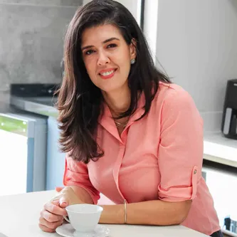 Mentora Erica Suniga, especialista em Avaliações de imóveis